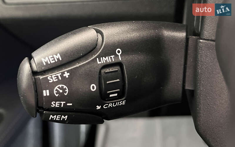 Внедорожник / Кроссовер Peugeot 3008 2019 в Львове фото 20 Внедорожник / Кроссовер Peugeot 3008 2019 в Львове