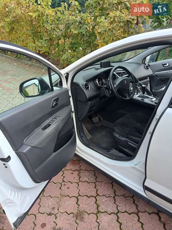 Внедорожник / Кроссовер Peugeot 3008 2012 в Ужгороде фото 7 Внедорожник / Кроссовер Peugeot 3008 2012 в Ужгороде