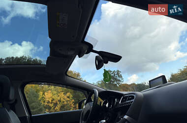Внедорожник / Кроссовер Peugeot 3008 2015 в 