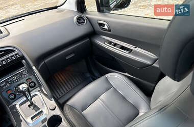 Внедорожник / Кроссовер Peugeot 3008 2015 в 