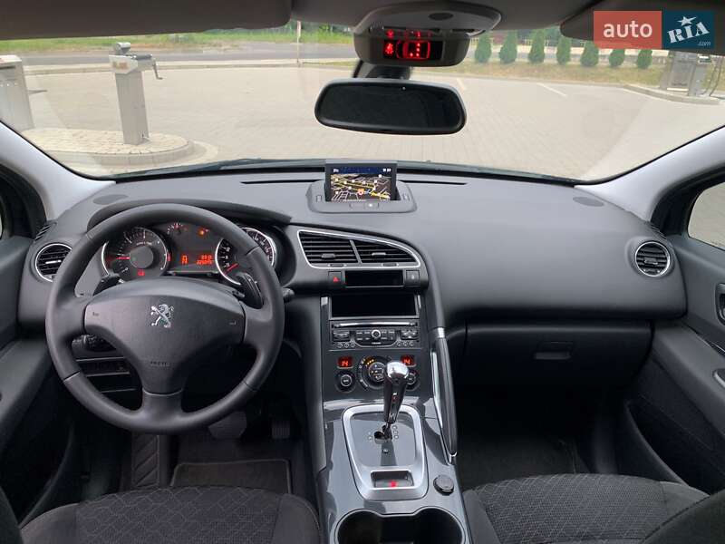 Позашляховик / Кросовер Peugeot 3008 2014 в Дрогобичі
