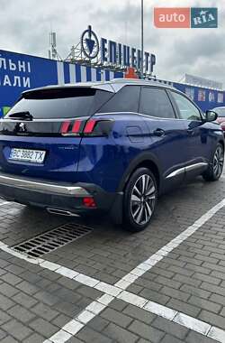 Позашляховик / Кросовер Peugeot 3008 2019 в 