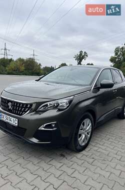 Внедорожник / Кроссовер Peugeot 3008 2020 в 