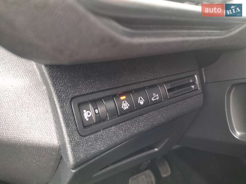 Внедорожник / Кроссовер Peugeot 3008 2021 в Дунаевцах