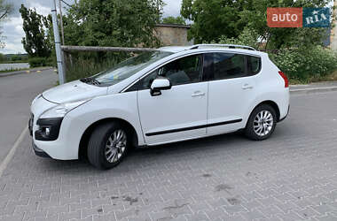 Внедорожник / Кроссовер Peugeot 3008 2011 в 