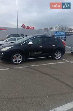 Внедорожник / Кроссовер Peugeot 3008 2010 в Киеве