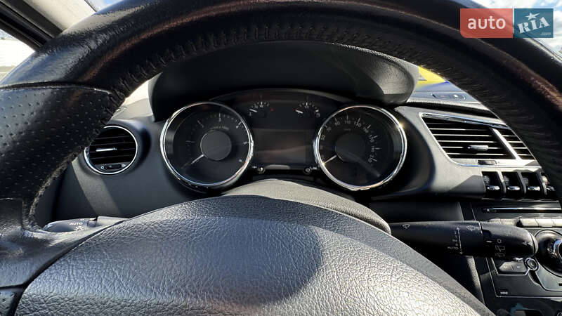 Внедорожник / Кроссовер Peugeot 3008 2012 в Львове