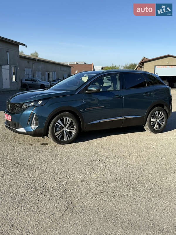 Внедорожник / Кроссовер Peugeot 3008 2022 в Ивано-Франковске