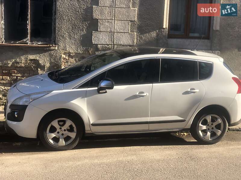 Внедорожник / Кроссовер Peugeot 3008 2011 в Стрые фото 2 Внедорожник / Кроссовер Peugeot 3008 2011 в Стрые