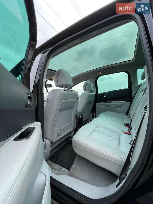 Позашляховик / Кросовер Peugeot 3008 2010 в Рівному