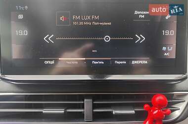 Внедорожник / Кроссовер Peugeot 3008 2020 в 