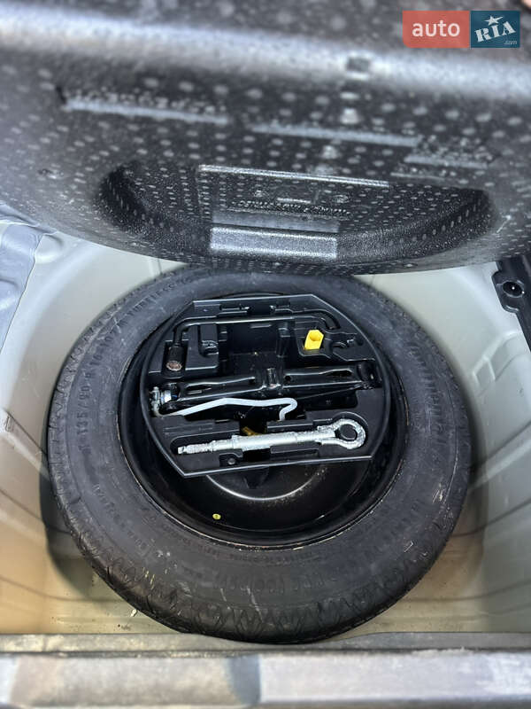 Внедорожник / Кроссовер Peugeot 3008 2014 в Львове