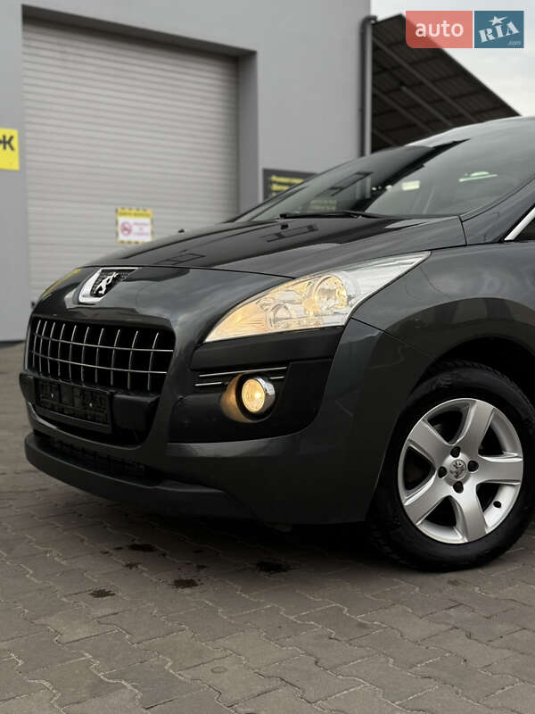 Внедорожник / Кроссовер Peugeot 3008 2012 в Луцке