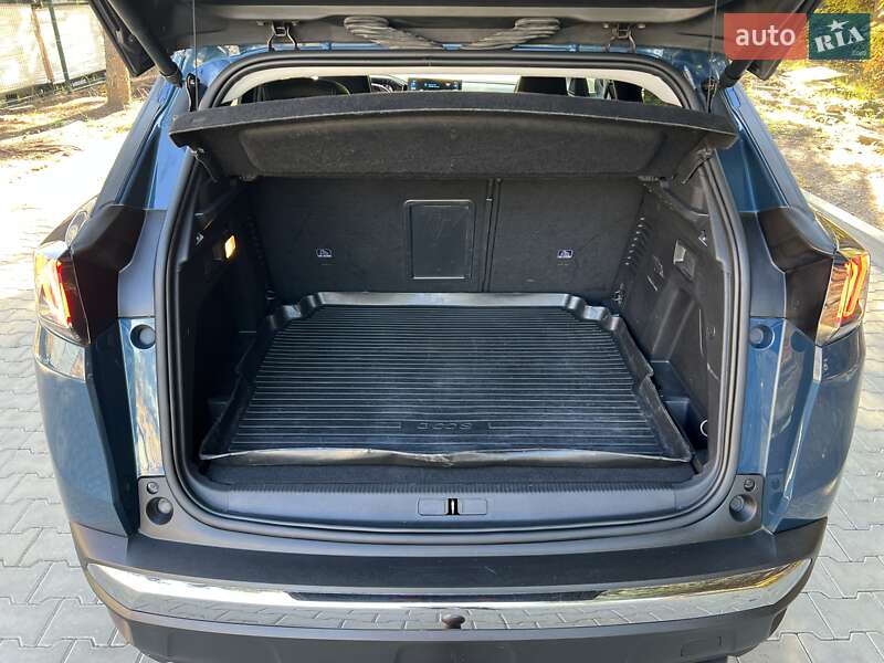 Позашляховик / Кросовер Peugeot 3008 2021 в Львові