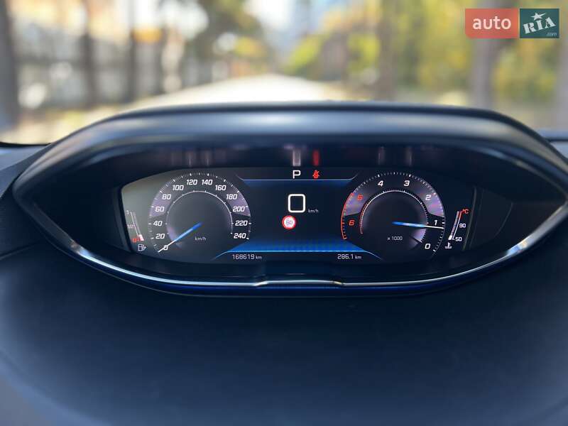 Позашляховик / Кросовер Peugeot 3008 2021 в Львові