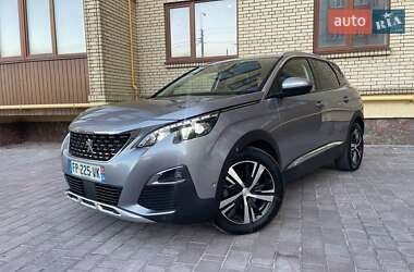 Внедорожник / Кроссовер Peugeot 3008 2020 в Киеве