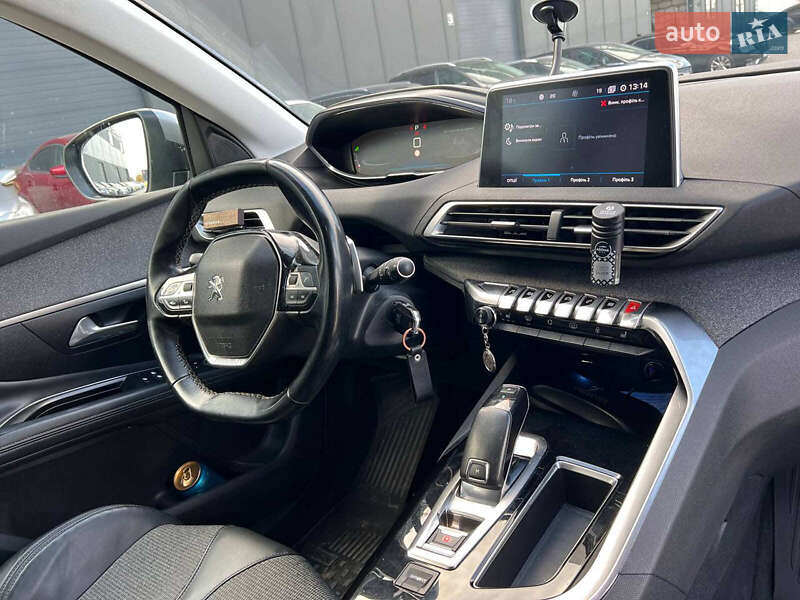 Внедорожник / Кроссовер Peugeot 3008 2017 в Львове