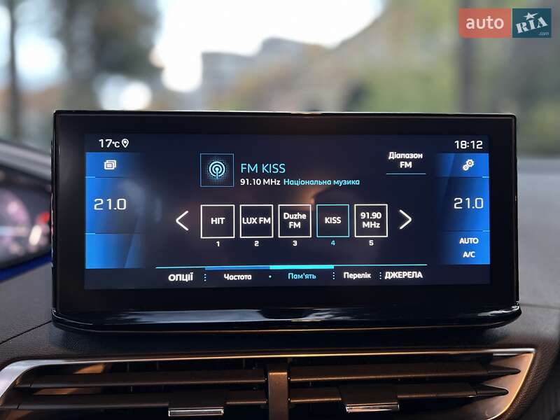 Позашляховик / Кросовер Peugeot 3008 2020 в Львові фото 28 Позашляховик / Кросовер Peugeot 3008 2020 в Львові