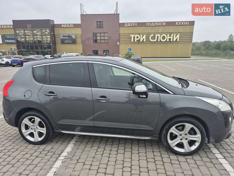 Позашляховик / Кросовер Peugeot 3008 2013 в Львові фото 3 Позашляховик / Кросовер Peugeot 3008 2013 в Львові