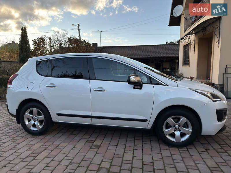 Внедорожник / Кроссовер Peugeot 3008 2015 в Ивано-Франковске