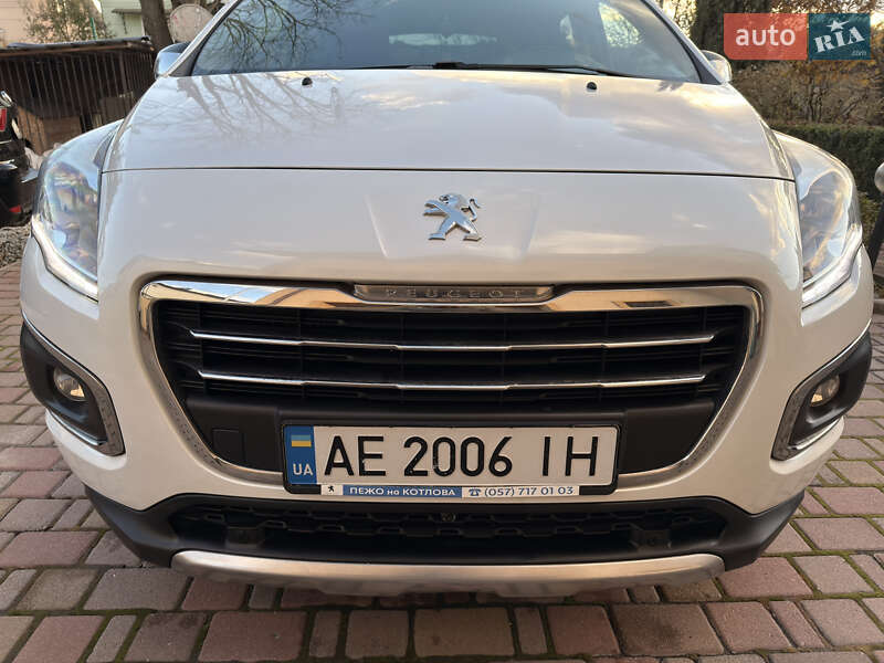 Внедорожник / Кроссовер Peugeot 3008 2015 в Ивано-Франковске