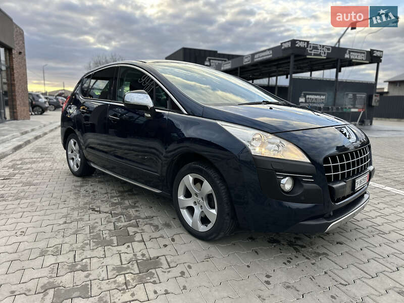 Позашляховик / Кросовер Peugeot 3008 2011 в Луцьку