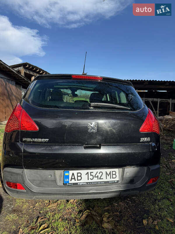 Внедорожник / Кроссовер Peugeot 3008 2011 в Калиновке