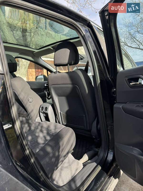 Внедорожник / Кроссовер Peugeot 3008 2011 в Калиновке