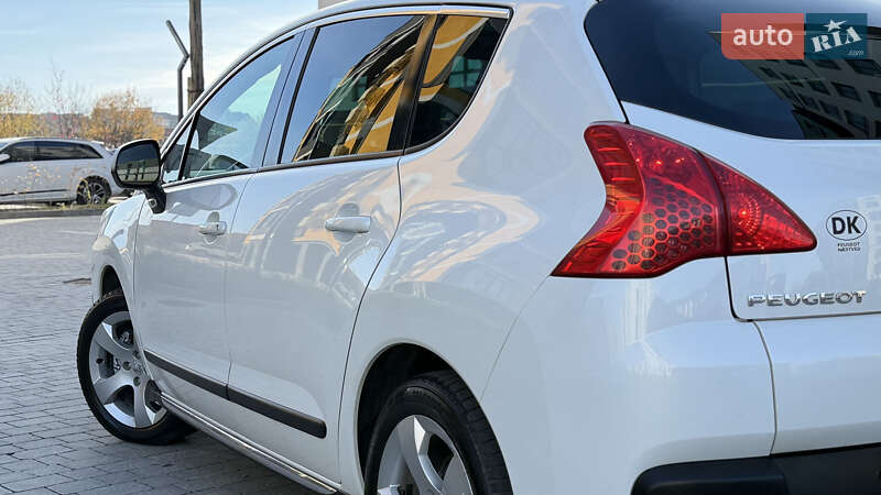 Внедорожник / Кроссовер Peugeot 3008 2010 в Ивано-Франковске