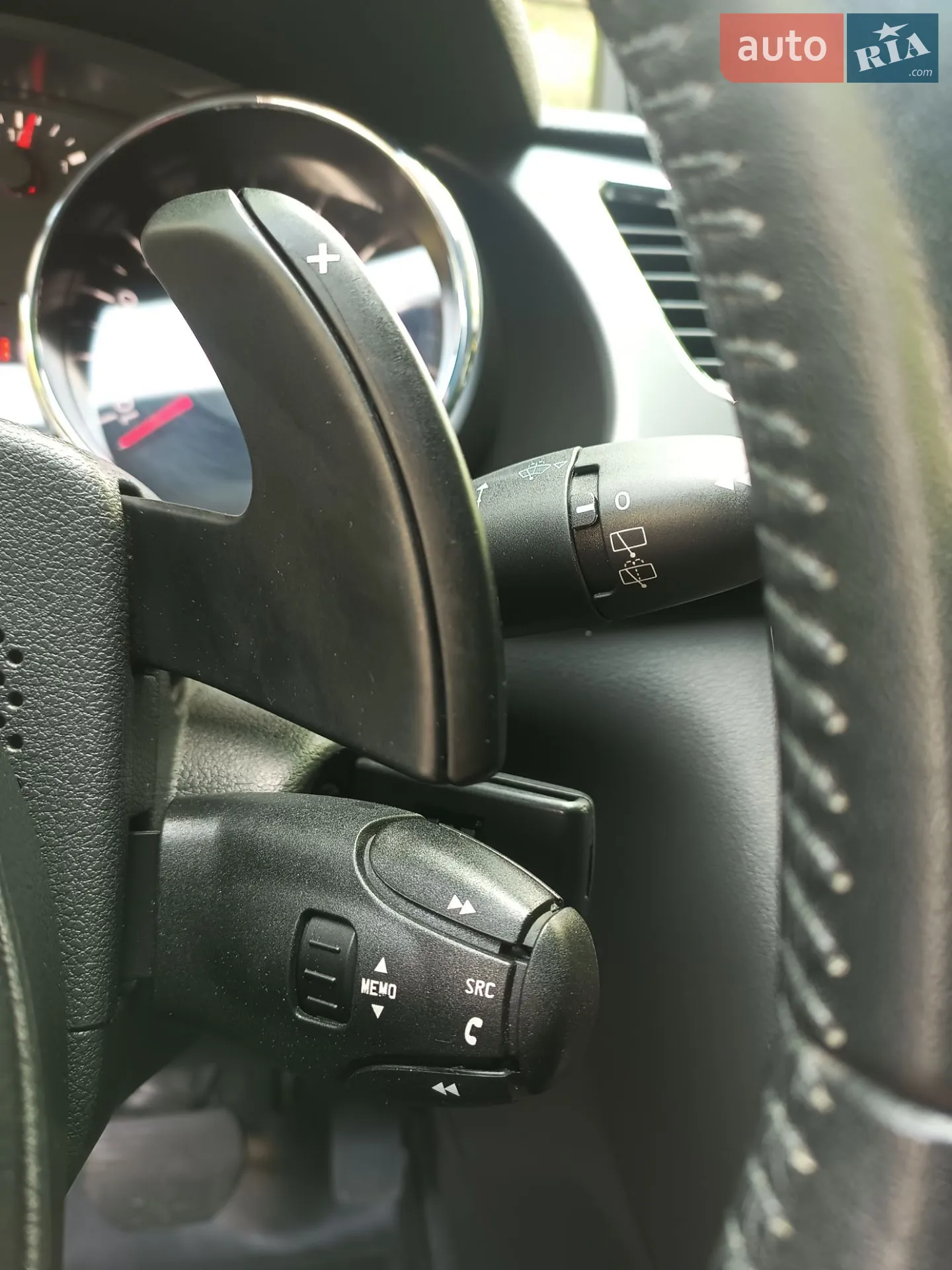 Peugeot 3008 2014 VIN VF30U9HD8ES229823 фото оголошення 18 з 63