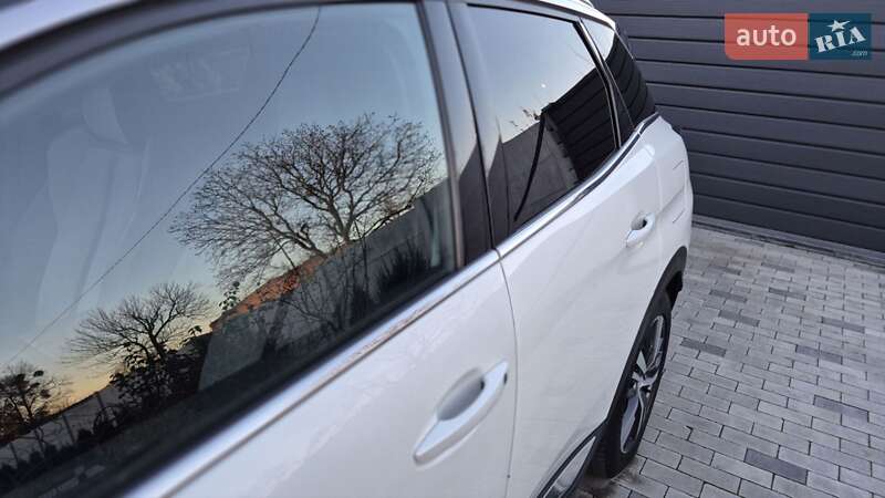 Позашляховик / Кросовер Peugeot 3008 2020 в Володимирі