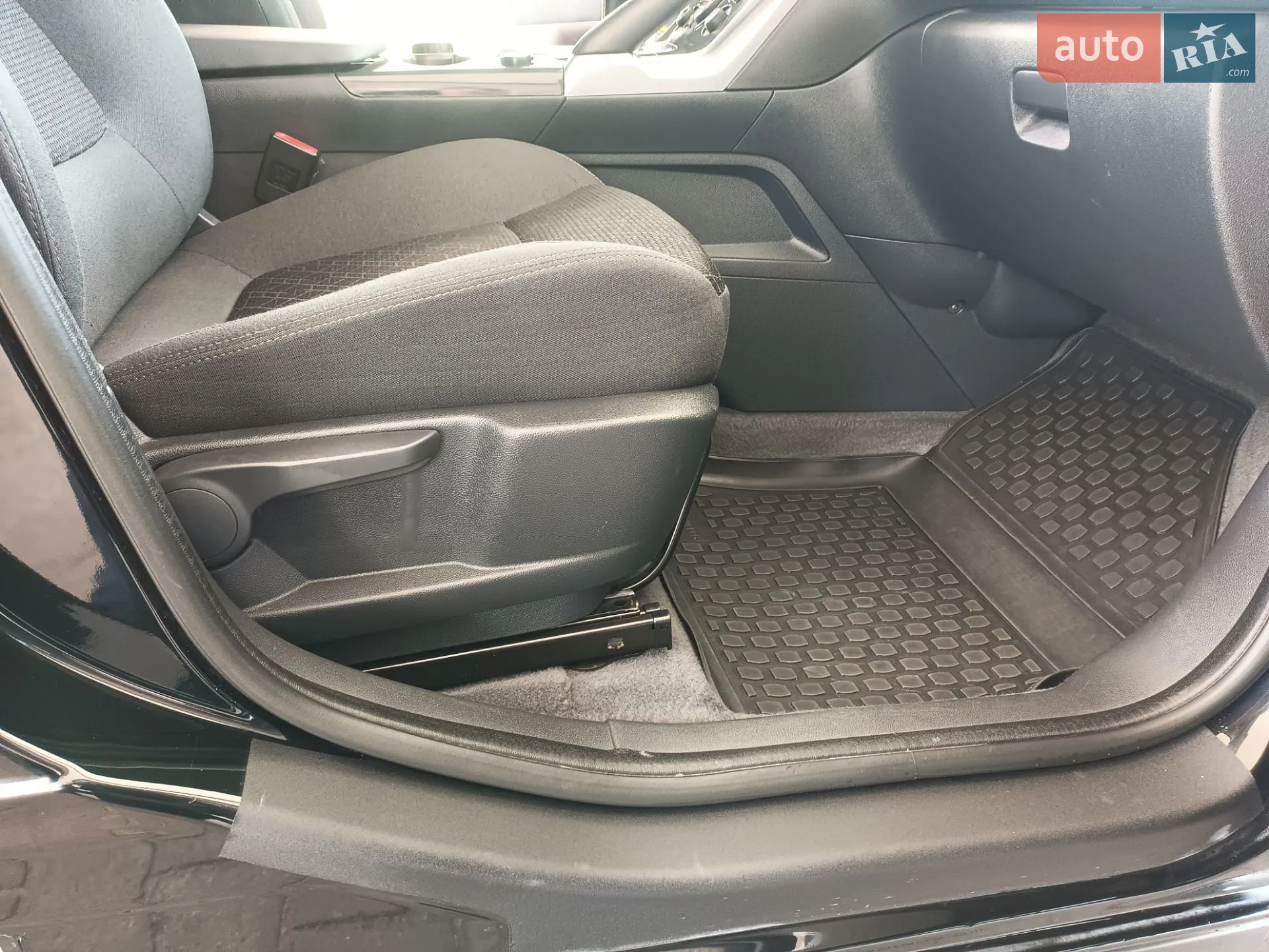 Peugeot 3008 2014 VIN VF30U9HD8ES229823 фото оголошення 33 з 63