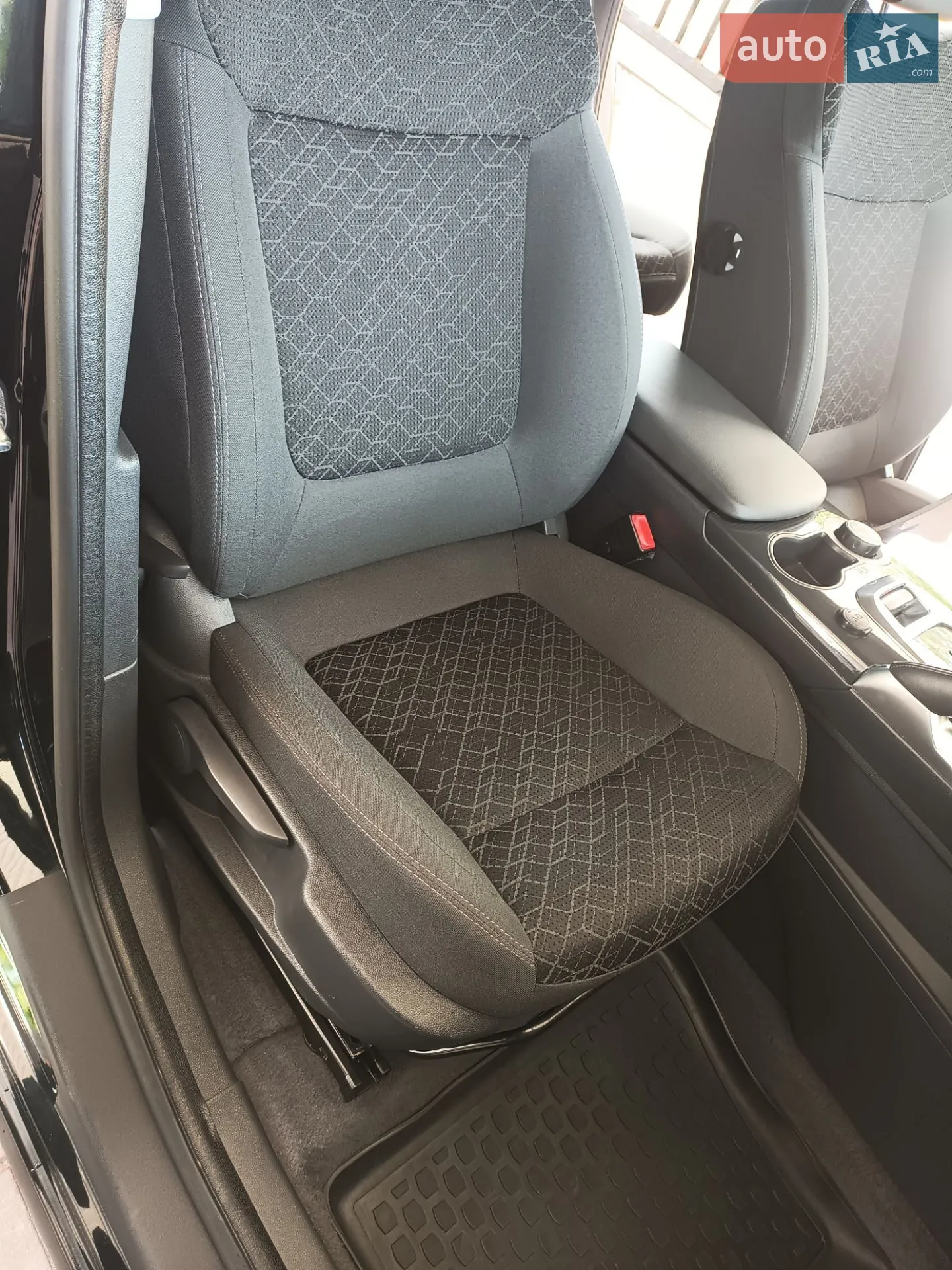 Peugeot 3008 2014 VIN VF30U9HD8ES229823 фото оголошення 35 з 63