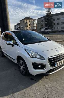 Внедорожник / Кроссовер Peugeot 3008 2015 в Шепетовке