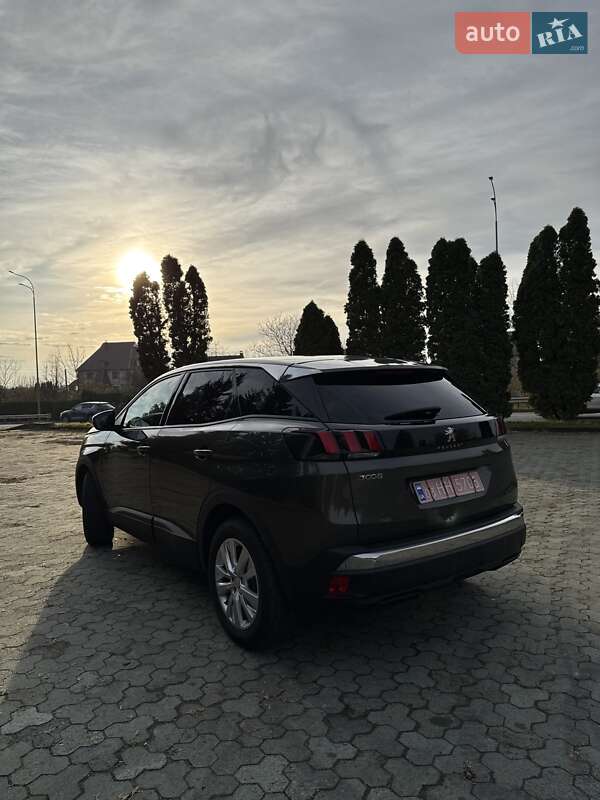 Внедорожник / Кроссовер Peugeot 3008 2019 в Дубно