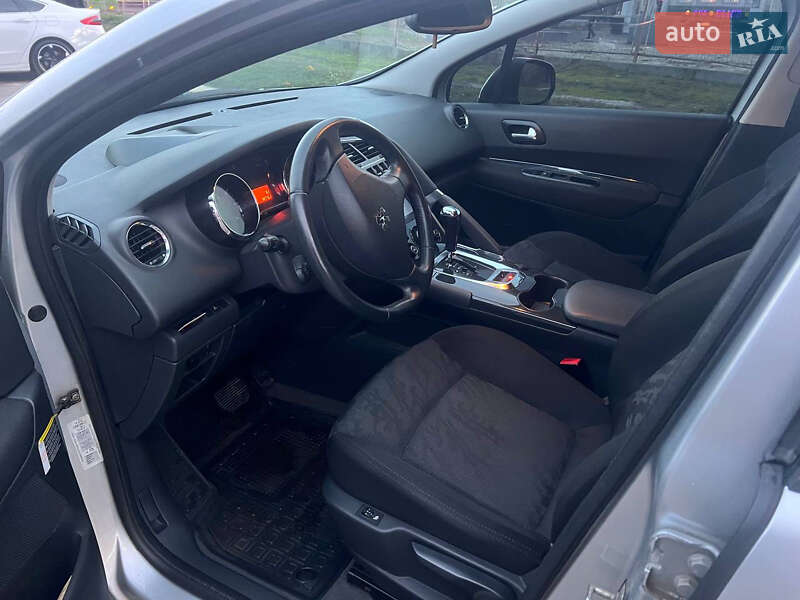 Внедорожник / Кроссовер Peugeot 3008 2011 в Харькове