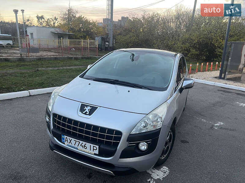 Внедорожник / Кроссовер Peugeot 3008 2011 в Харькове