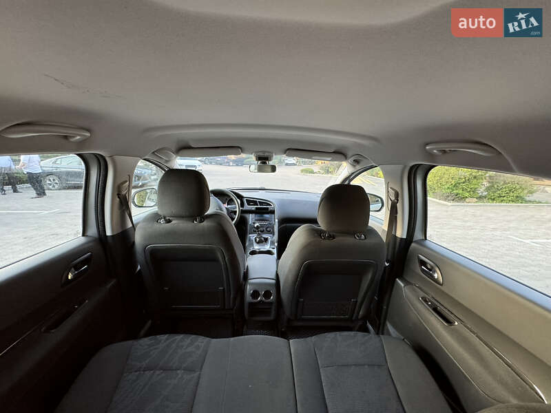 Внедорожник / Кроссовер Peugeot 3008 2013 в Львове