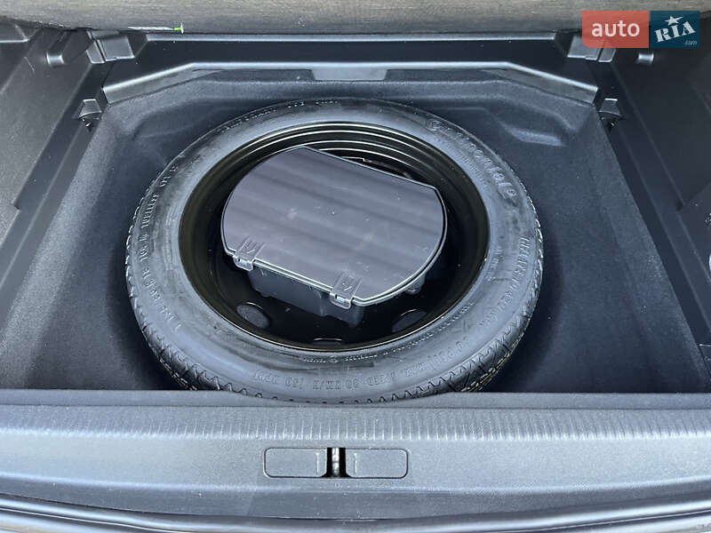 Позашляховик / Кросовер Peugeot 3008 2017 в Самборі