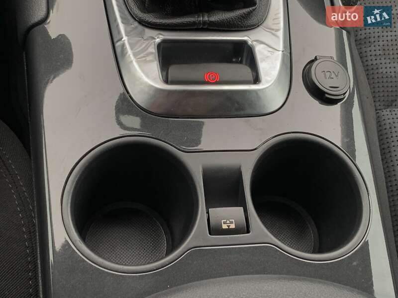 Позашляховик / Кросовер Peugeot 3008 2011 в Бердичеві