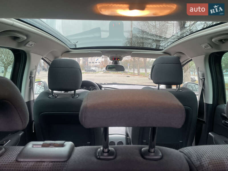 Внедорожник / Кроссовер Peugeot 3008 2012 в Луцке