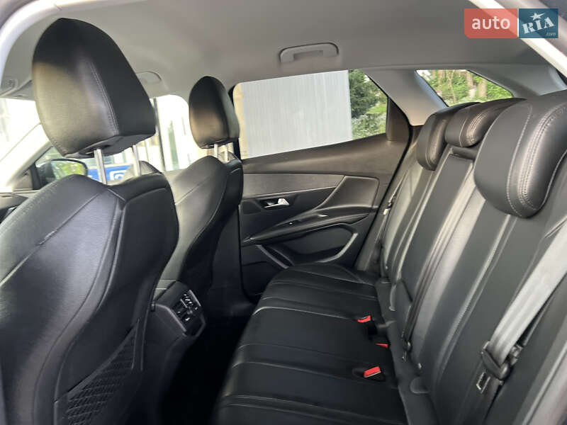 Внедорожник / Кроссовер Peugeot 3008 2018 в Львове фото 10 Внедорожник / Кроссовер Peugeot 3008 2018 в Львове