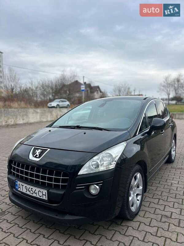 Внедорожник / Кроссовер Peugeot 3008 2011 в Ивано-Франковске