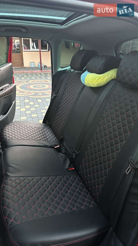 Позашляховик / Кросовер Peugeot 3008 2009 в Радехові