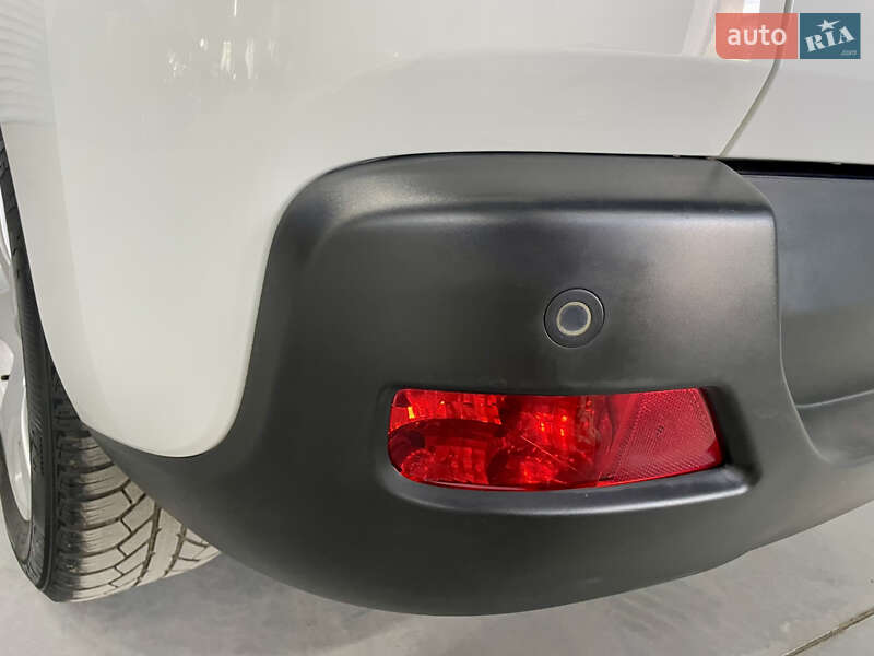 Внедорожник / Кроссовер Peugeot 3008 2014 в Стрые