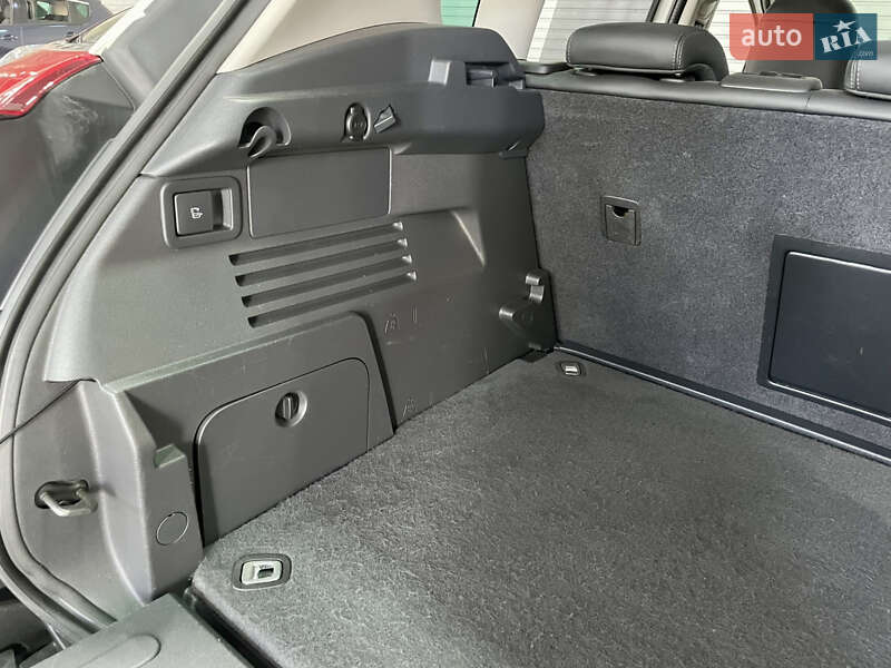 Внедорожник / Кроссовер Peugeot 3008 2014 в Стрые