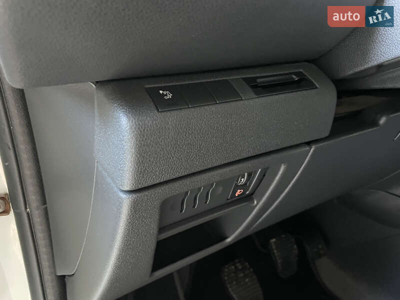 Внедорожник / Кроссовер Peugeot 3008 2014 в Стрые