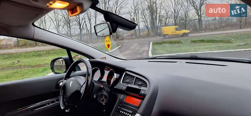 Внедорожник / Кроссовер Peugeot 3008 2012 в Новоархангельске