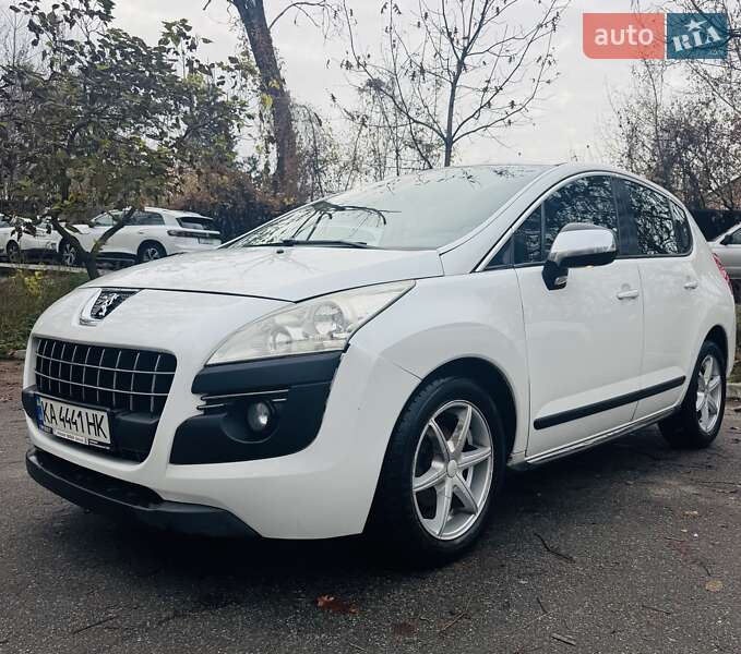 Peugeot 3008 2011