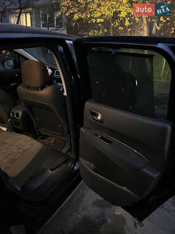 Внедорожник / Кроссовер Peugeot 3008 2012 в Львове фото 19 Внедорожник / Кроссовер Peugeot 3008 2012 в Львове